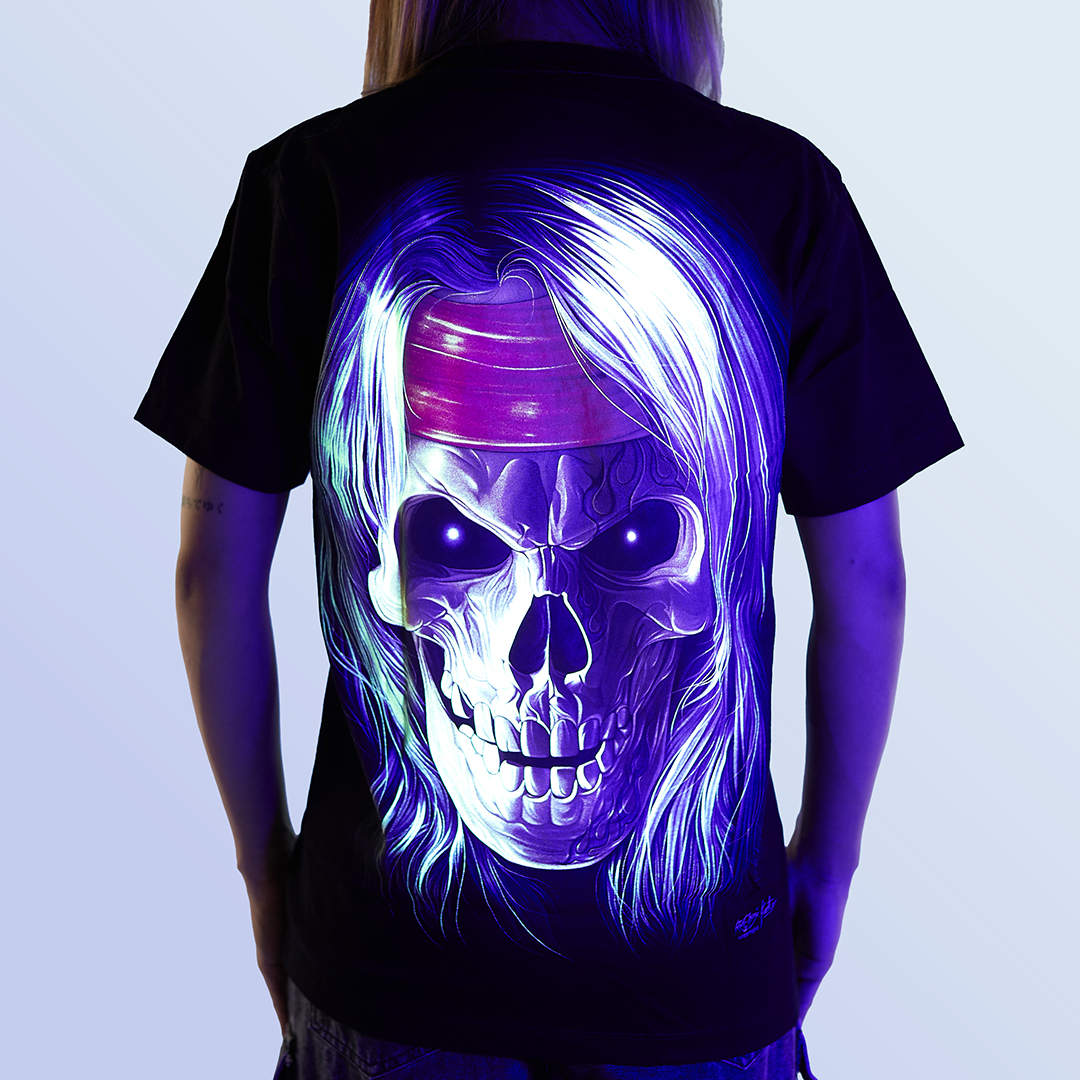 T-Shirt - Totenkopf mit Stirnband