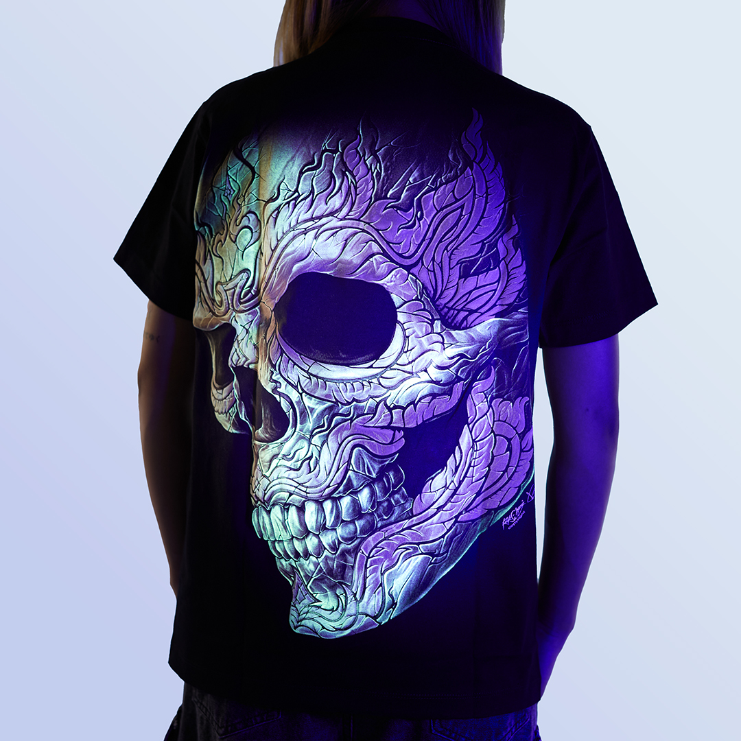 T-Shirt - Totenkopf ohne Piercing und Nieten